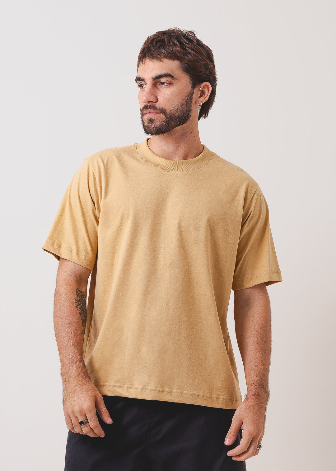 Tshirt Boxy Streetwear 100% algodão - Bege 2131