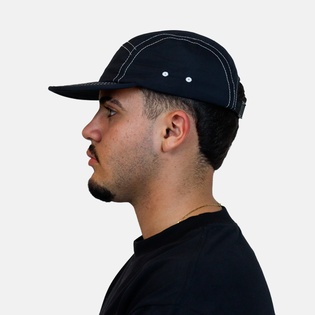 Boné Five Panel Preto com Linha Branca